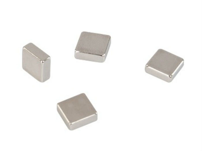 Magnesy kwadratowe 2x3 6szt