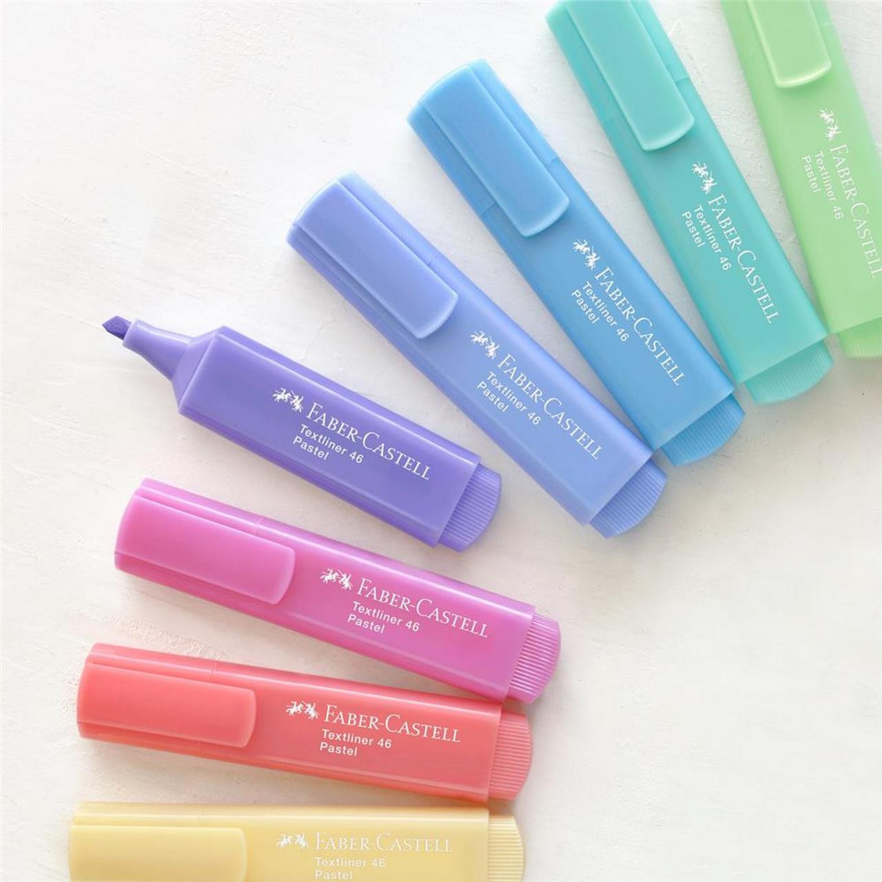 Zakreślacz Faber Castell Textliner 1546 liliowy