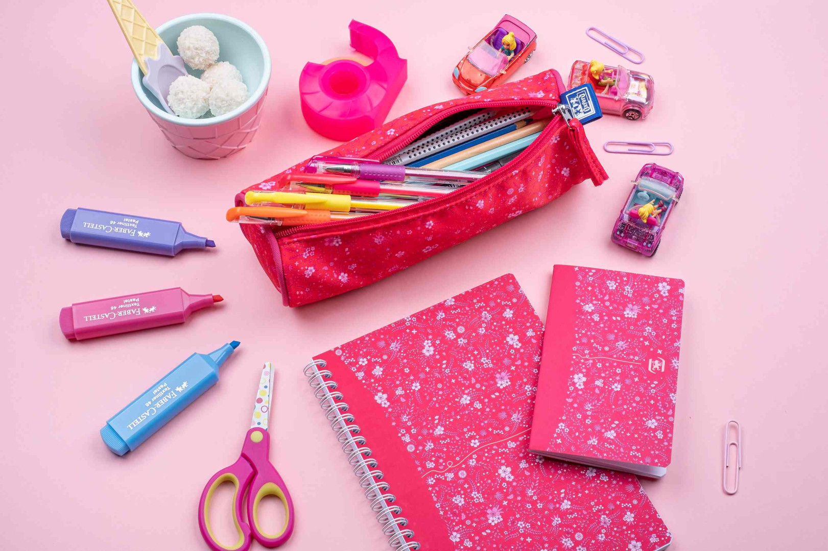 Piórnik Tuba Oxford Floral ciemnoróżowy