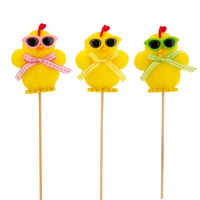 Kurczaczek w okularach na piku SKE24 Brewis